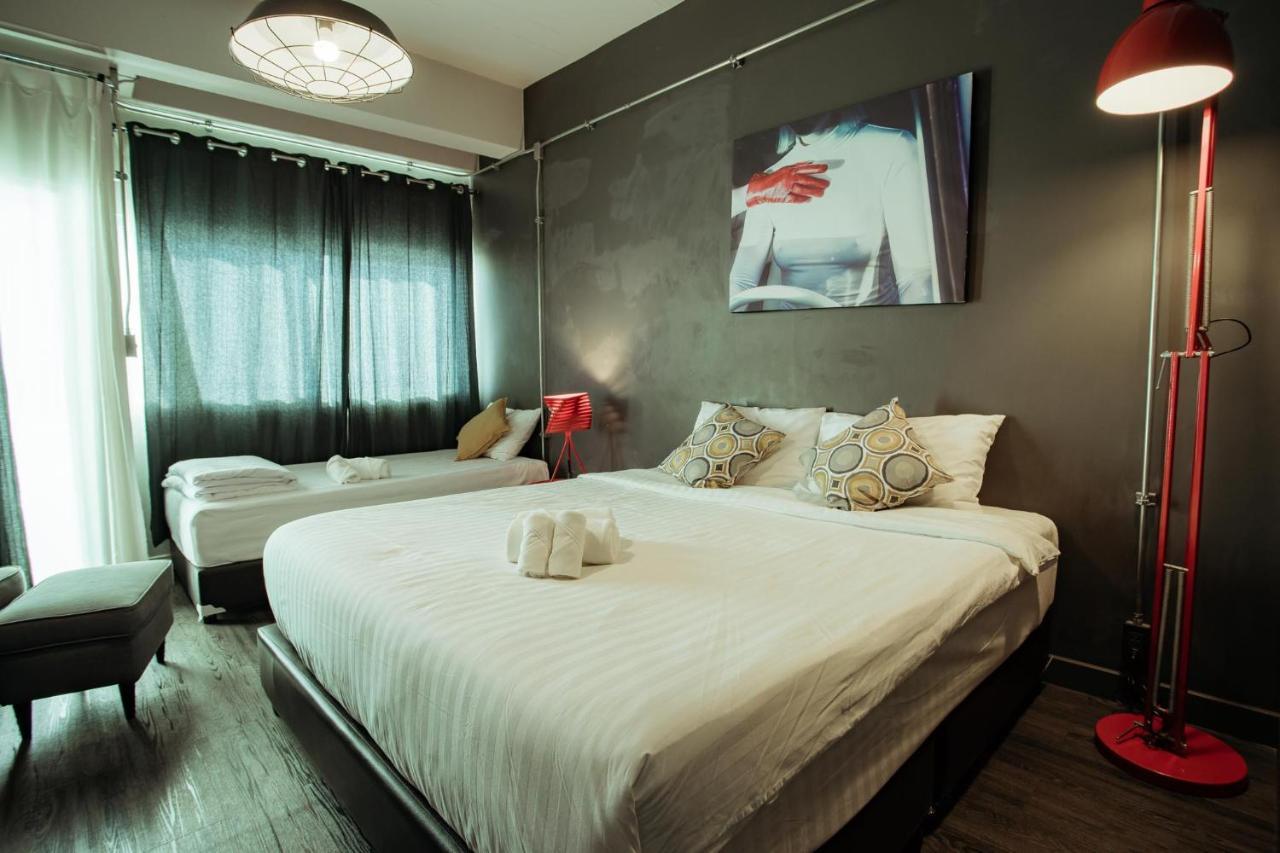 Fashen Poshtel Bed & Breakfast Chiang Mai Bagian luar foto