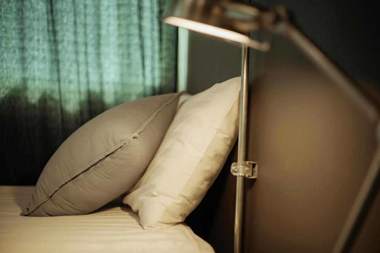 Fashen Poshtel Bed & Breakfast Chiang Mai Bagian luar foto