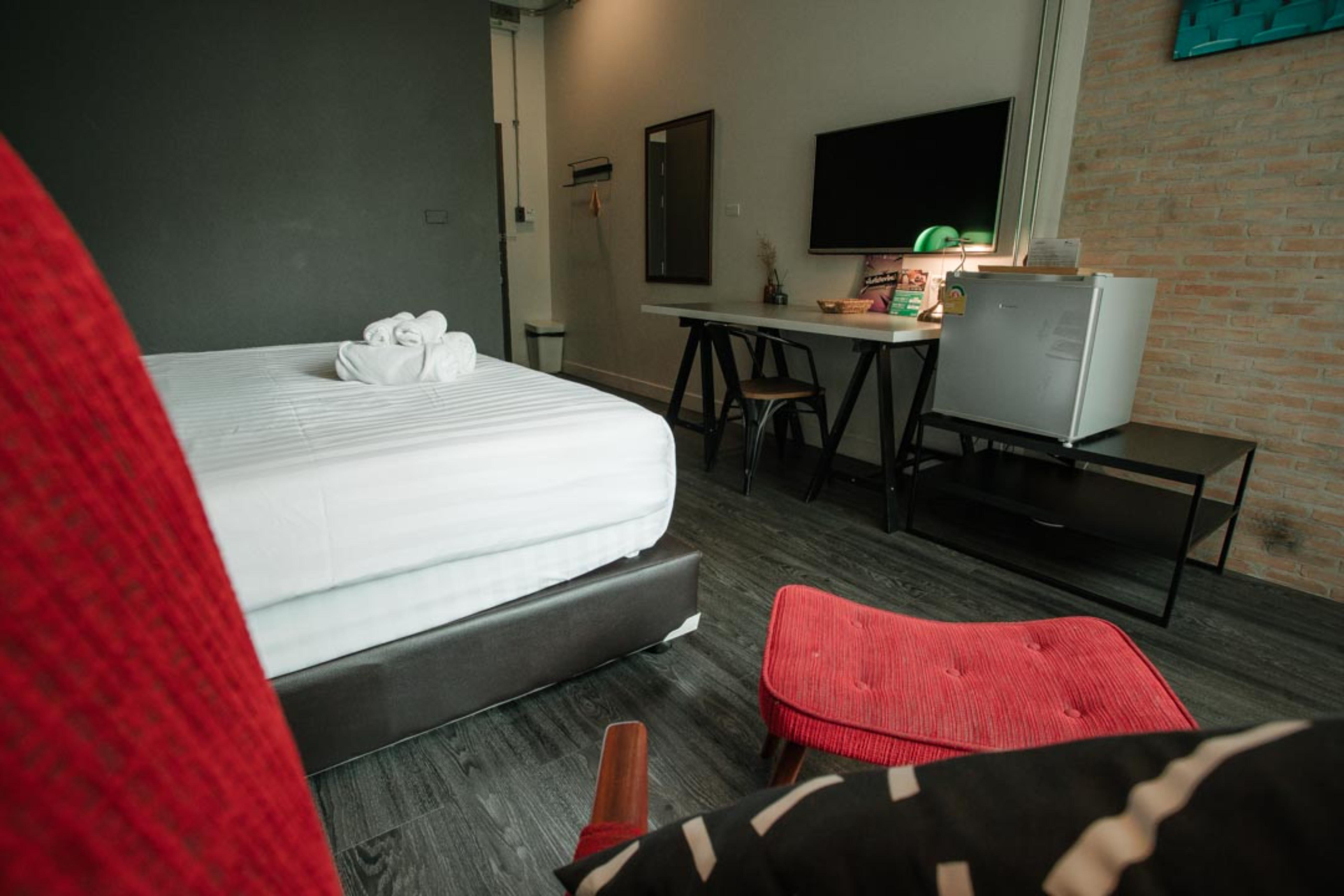 Fashen Poshtel Bed & Breakfast Chiang Mai Bagian luar foto